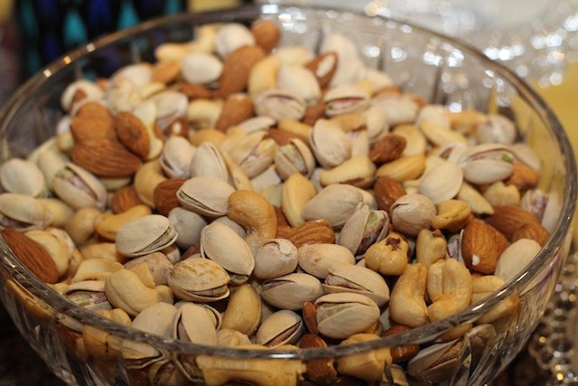 5 Yummy Healthy Snack Ideas With Nuts
