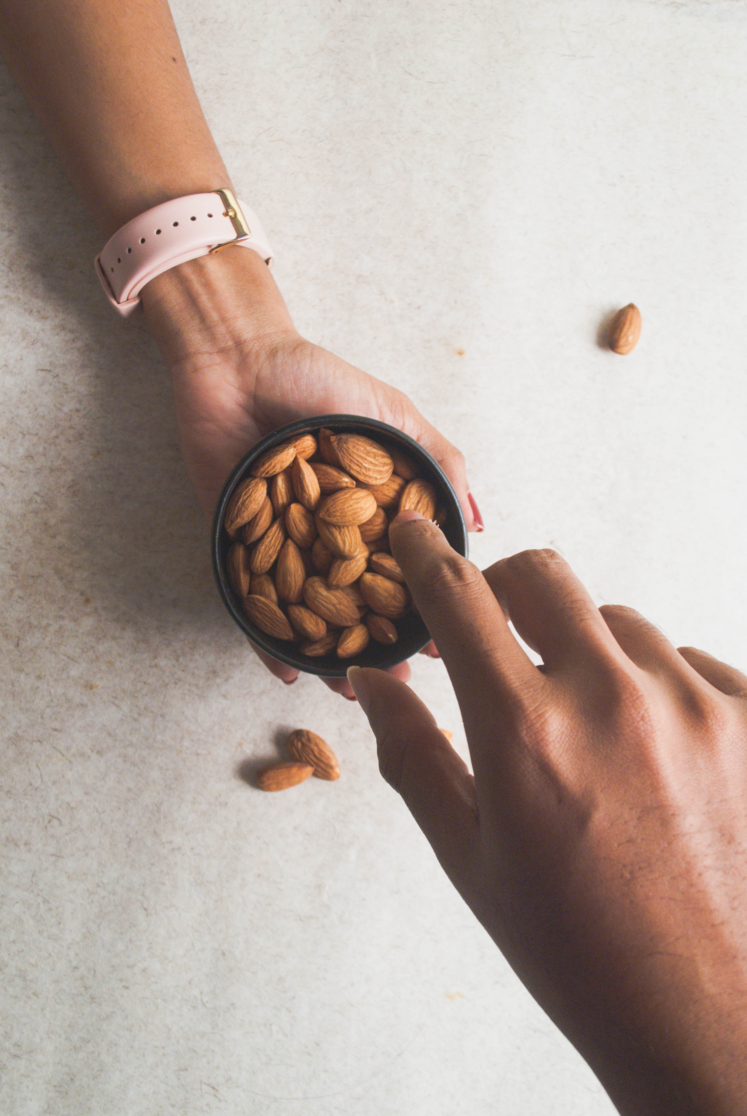 5 Promising Benefits of Almonds for Healthier Skin
