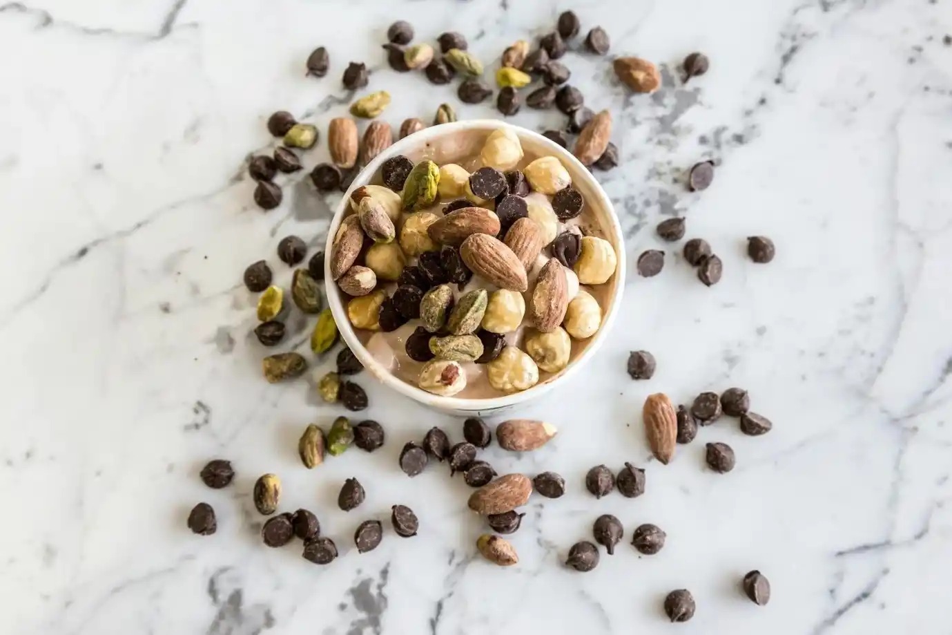 WHY CHOCOLATE-COATED NUTS ARE THE SNACK YOU DIDN’T KNOW YOU NEEDED!