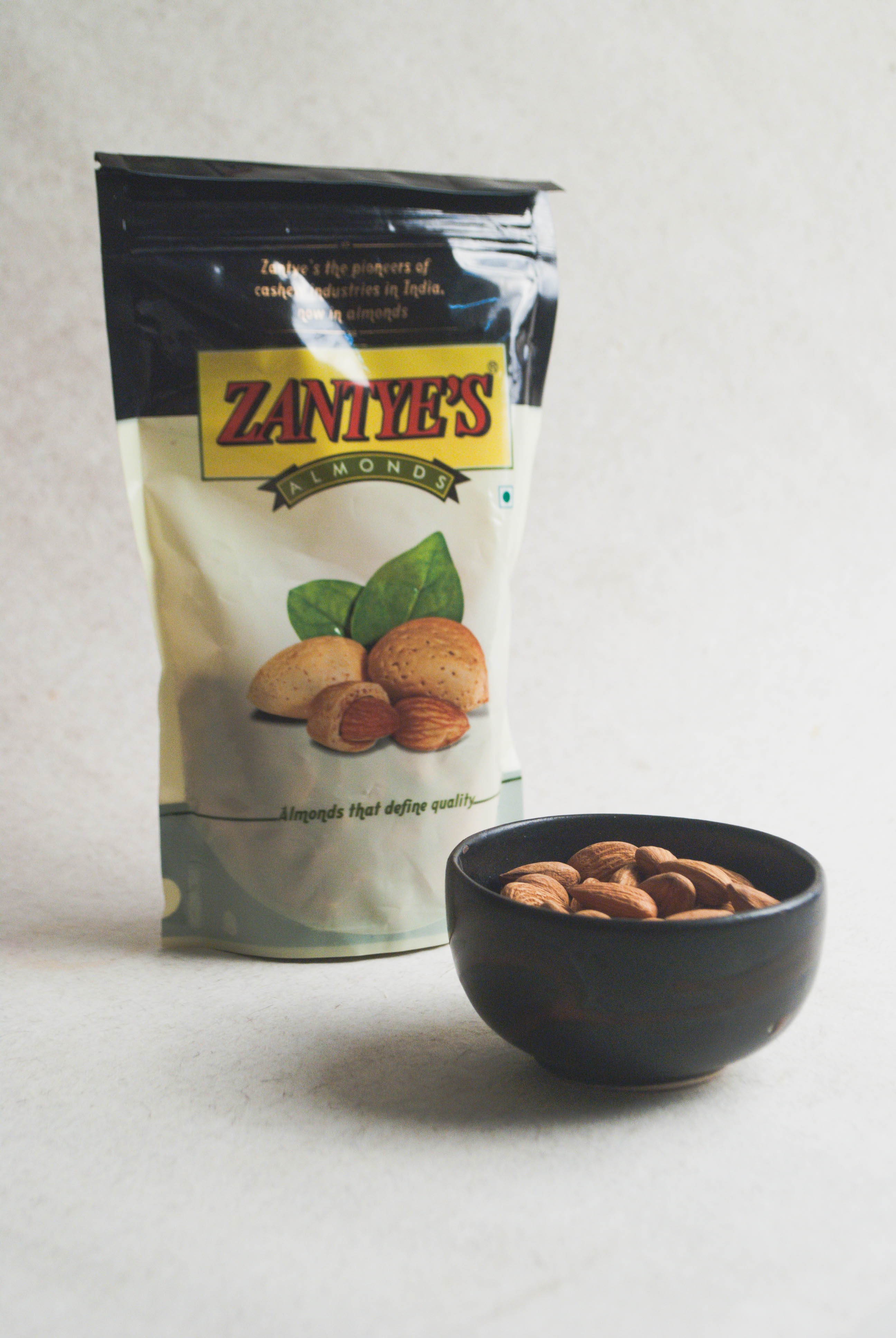 Every Woman Needs to Know These 5 Health Benefits of Almonds