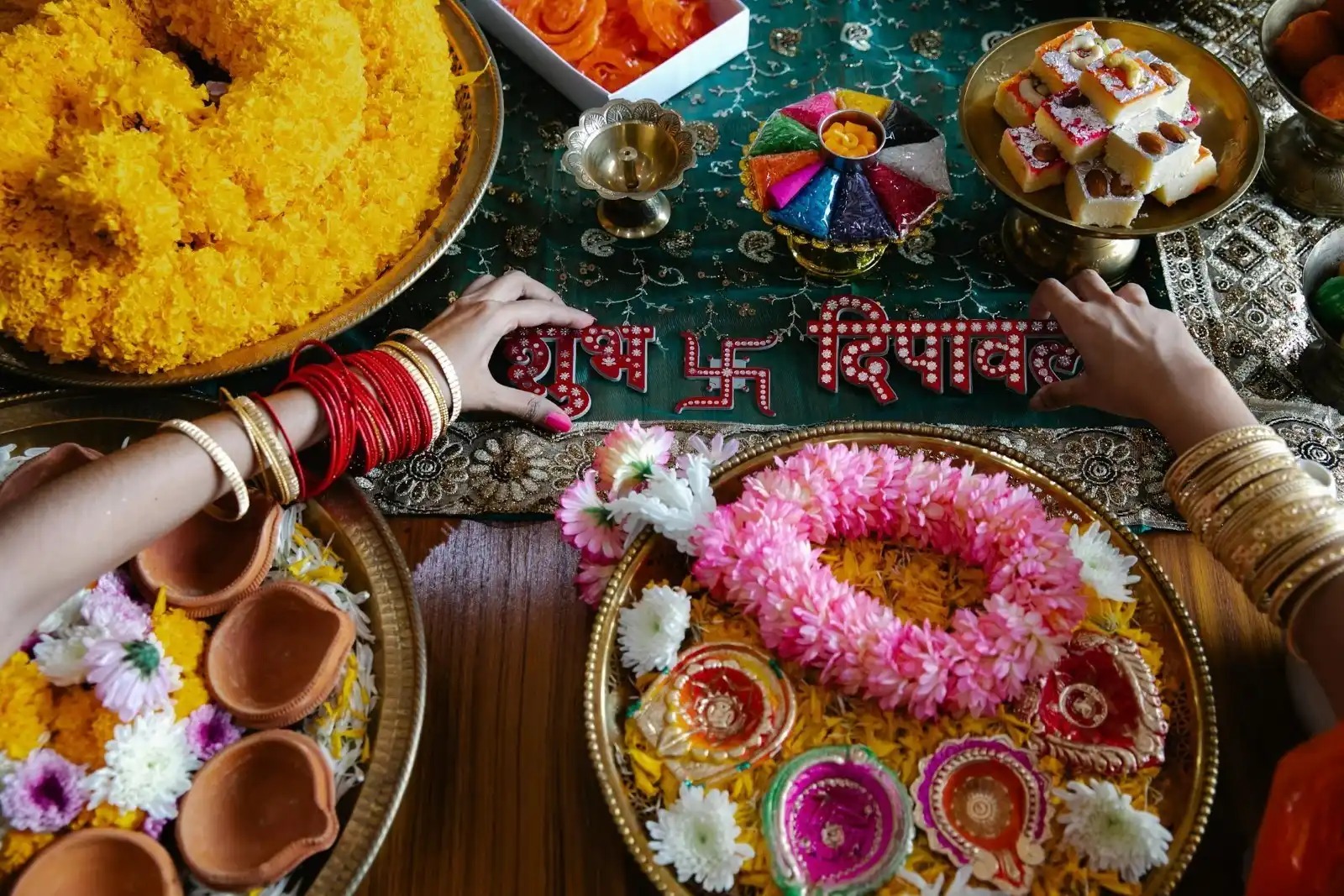5 DRY FRUIT DESSERTS TO SWEETEN YOUR DIWALI CELEBRATIONS.